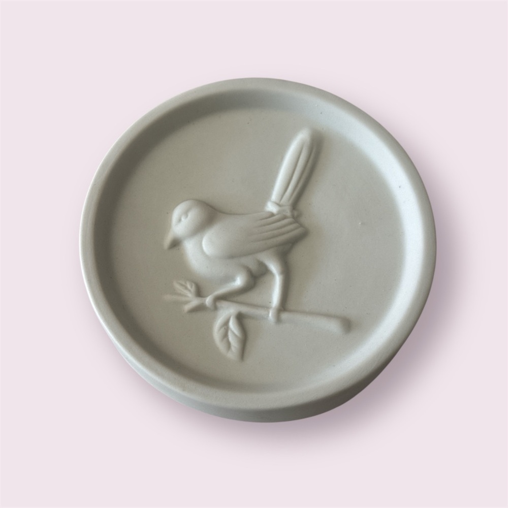 FRAGONARD Glazed Porcelain Soap Holder